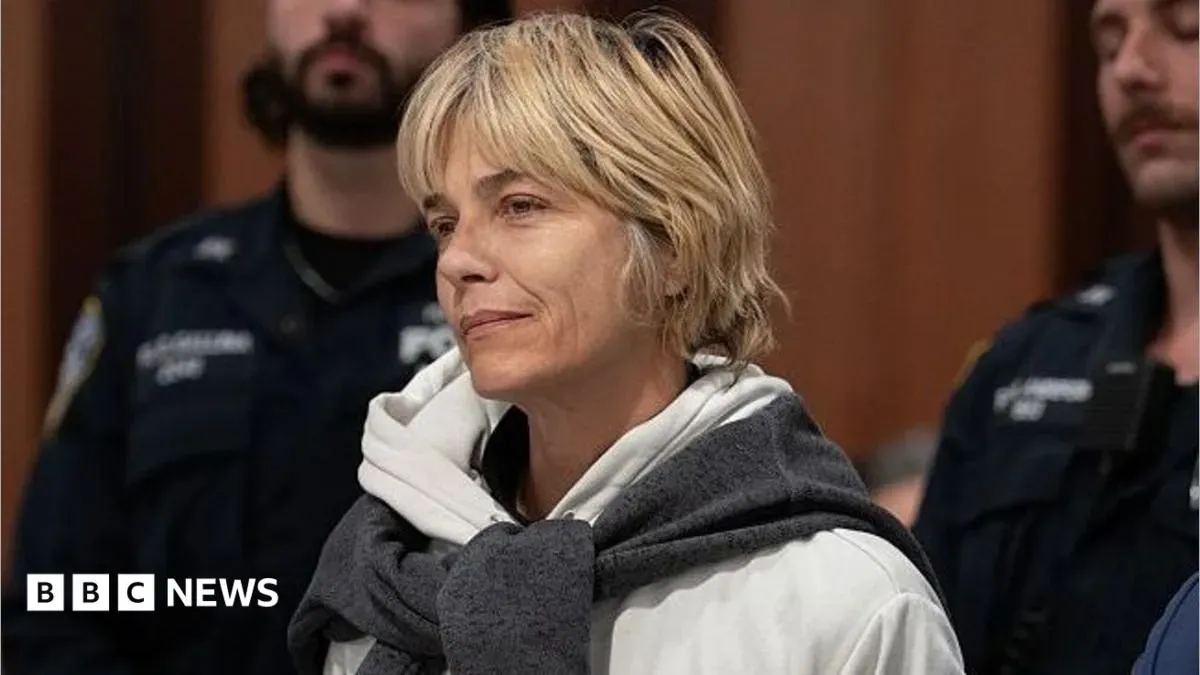 Actress Selma Blair says she 'did not intend to harm anyone' in plane altercation