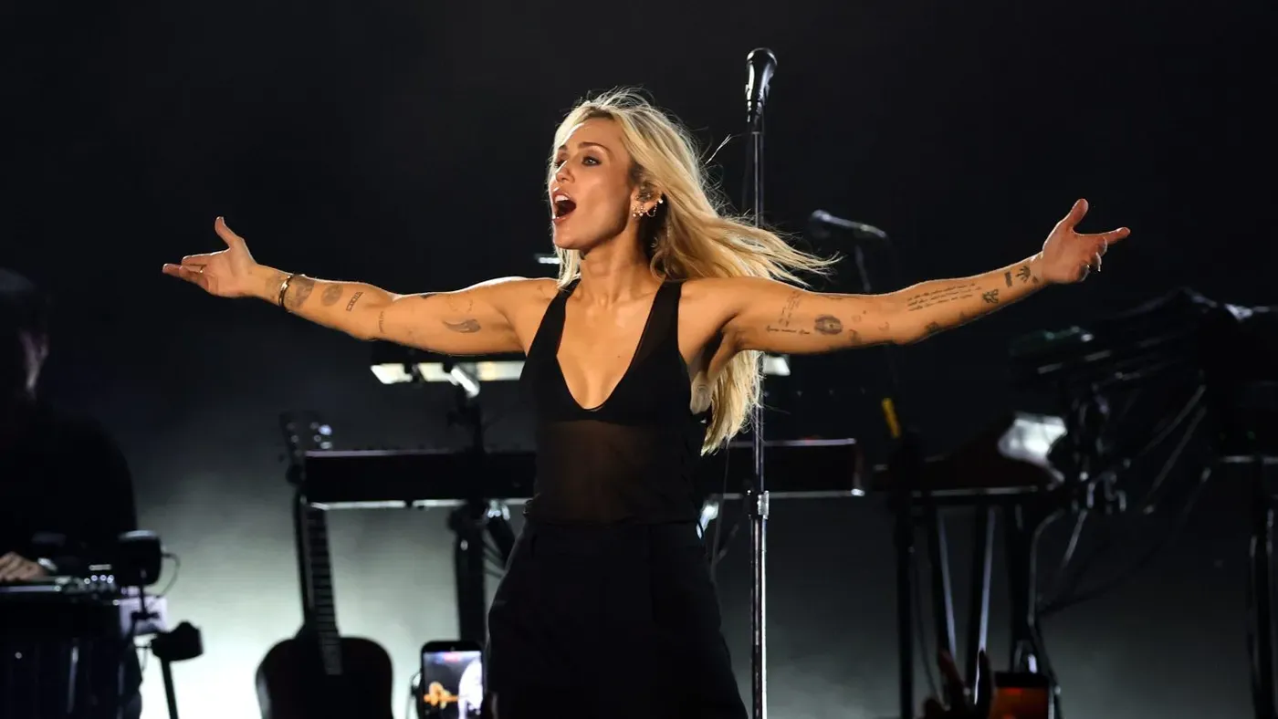 Miley Cyrus Returns to the Stage With Emotional and Cathartic Hollywood Bowl Show
