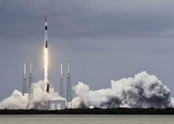 SpaceX rocket launch