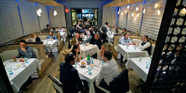 The power lunch is back on! New Yorkers are taking true lunch hours once again as more and more return to their offices. Nerai in Midtown was packed on Thursday.