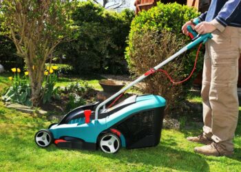 A John Deere executive predicted the demand for electric lawn mowers will "rapidly escalate."