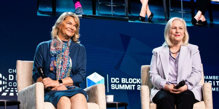 Pro-cryptocurrency regulatory bill introduced by Sens. Gillibrand, Lummis