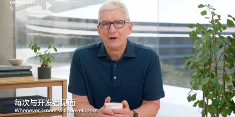 Cook was effusive in his praise for China's 5 million-strong community of registered app developers.