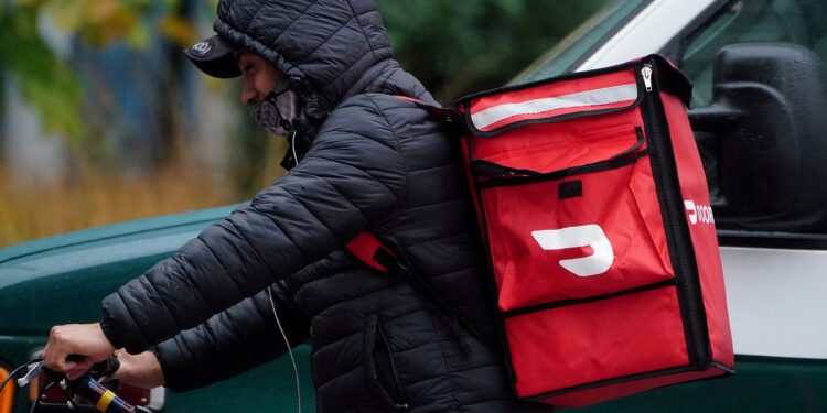 DoorDash customers say glitch let them order free food