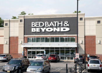 Bed Bath & Beyond reportedly taps bankruptcy law firm