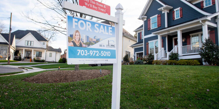 Existing home sales drop for sixth straight month