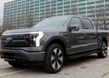 Ford F-150 Lightning electric pickup