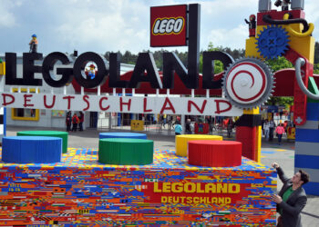 German amusement park roller coaster crash wounds dozens