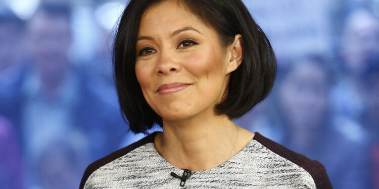 MSNBC's Alex Wagner beats CNN with 2M viewers in debut
