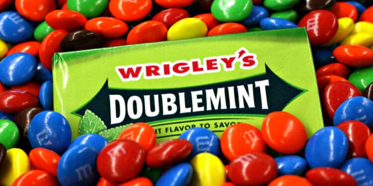 Wrigley's Doublemint chewing gum and M&Ms.