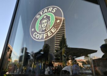 A logo of a newly opened Stars Coffee