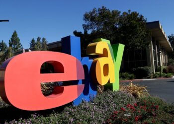 Ex-eBay exec gets nearly five years in prison over stalking scheme