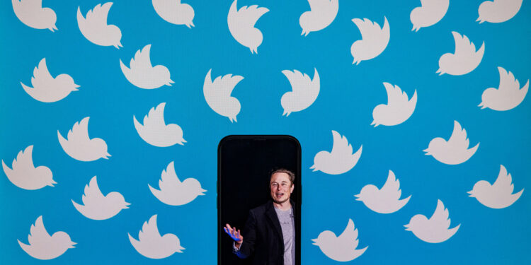 Most Twitter shareholders vote in favor of sale to Elon Musk