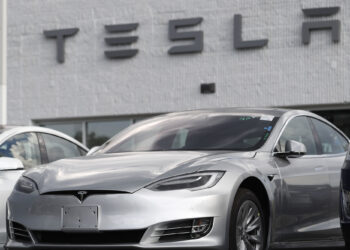 Tesla recalling over 1M cars over risk of window pinching