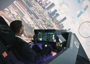 At The Squadron, the new management training center in Manhattan's Financial District, ex-fighter pilots use F-35 flight simulators to give corporate executives lessons about business and life.  