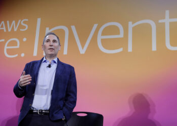 Amazon shares tumble on profit drop, weak sales forecast