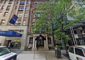 Casa Cruz tests patience on vow to open private dining room to the public