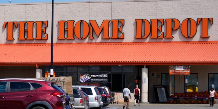 Home Depot workers at a store in Philadelphia have rejected an attempt at unionization.