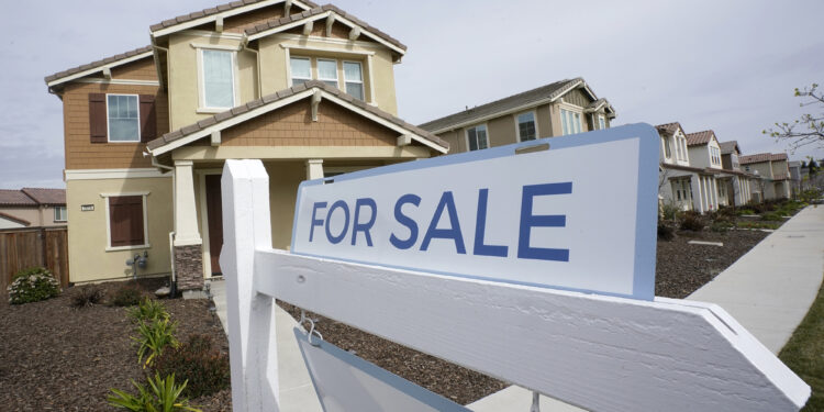 New home sales unexpectedly rise 7.5% in October