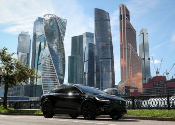 Tesla recalls 30,000 Model X cars over air bag issue