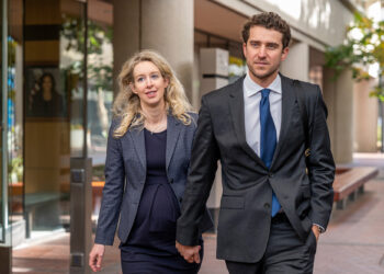 Theranos fraudster Elizabeth Holmes seeks home confinement