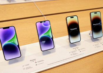 Apple unveils plan to prevent iCloud, iMessage hacking