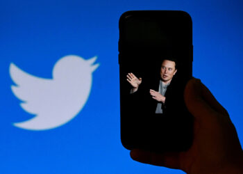 Elon Musk's team seeks new investors for Twitter: report