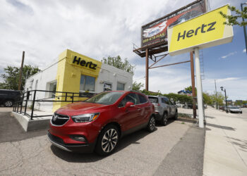 Hertz probed over allegations it rented recalled cars