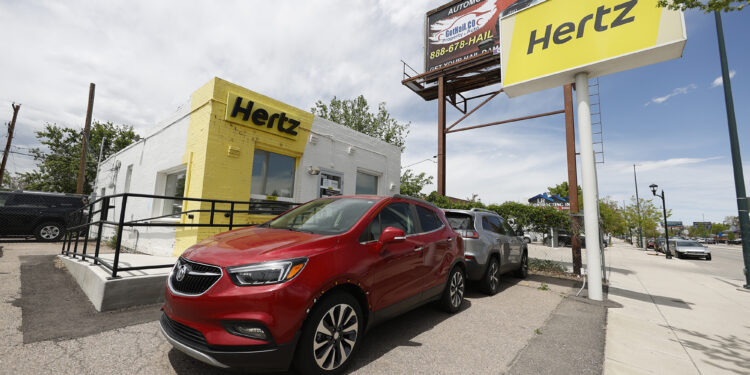 Hertz probed over allegations it rented recalled cars