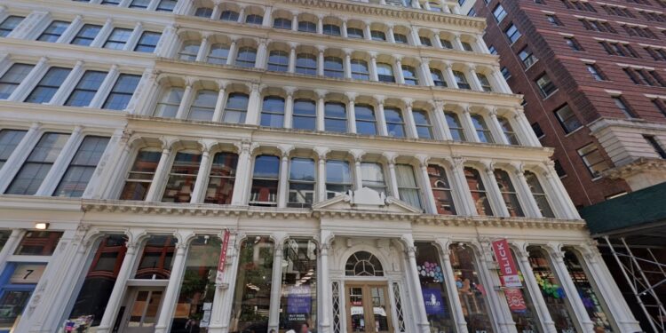 Italian fashion retailer LuisaViaRoma snags first US location in Noho