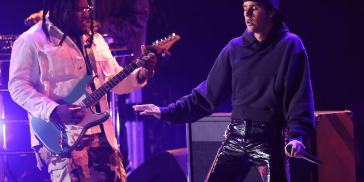 Justin Bieber nears $200M deal to sell music rights: report