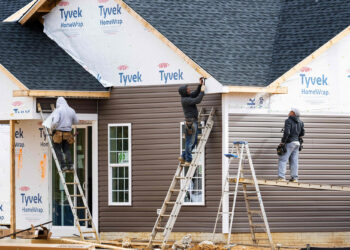 New home sales rise 5.8% in November -- but dip in these regions