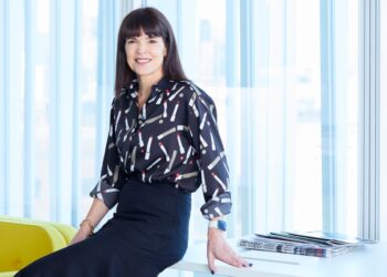 Emma Tucker will take over the reigns of the Wall Street Journal, becoming the outlet's first female editor in chief in its 133-year-history.