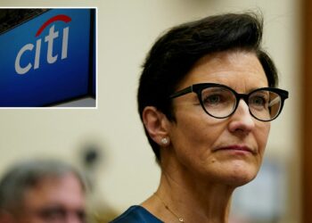 Citigroup hikes pay for junior bankers: report