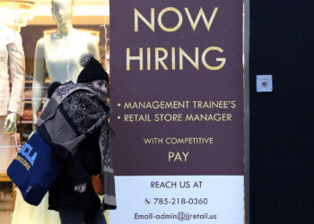 Jobless claims fall 4-month low despite layoffs