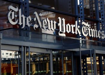 The New York Times' new headquarters tower between West 40th and 41st Streets was opposed by many landlords and tenants.
