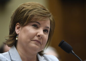 FTC's only Republican member to resign, blames Lina Kahn