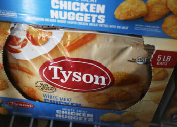Tyson Foods shares tank on weak demand for chicken
