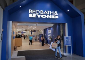 Bed Bath & Beyond Inc filed for Chapter 11 bankruptcy protection on Sunday after the home goods retailer failed to secure funds to stay afloat.