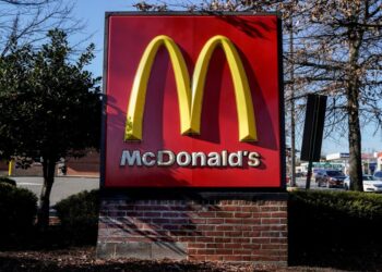 McDonald's is reportedly temporarily closing its US offices this week to prepare for layoffs.