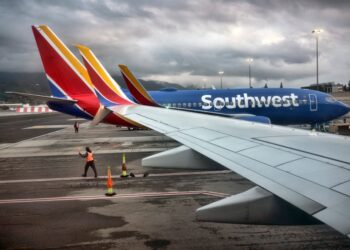 Southwest Airlines has grounded flights nationwide due to a technical glitch.