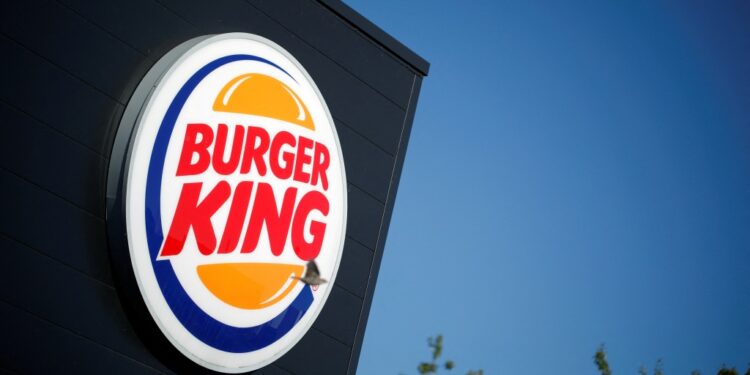 Burger King will close up to 400 locations nationwide by the end of 2023, its parent company announced.