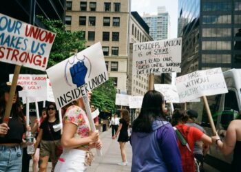 Union members have been on strike for nearly two weeks before reaching an agreement with Insider -- with one staffer asking, "what kind of employer lets that happen?"