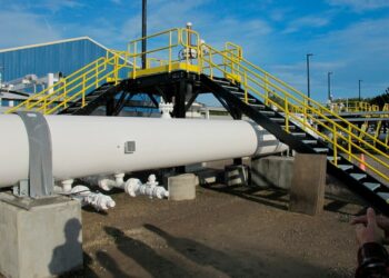 A federal judge ordered Enbridge to remove parts of its Line 5 pipeline that cross tribal lands in Wisconsin, following a lawsuit.