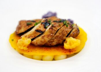 A prepared dish of Good Meat's cultivated chicken