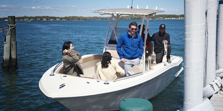 Hamptons resorts offer free boat rides connecting Baron's Cove and The Pridwin