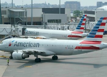 American Airlines jet