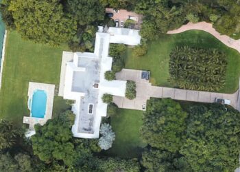 Jeff Bezos purchased a three-bedroom, three-bathroom property on Florida's Indian Creek Island for $68 million in an off-market deal in June.