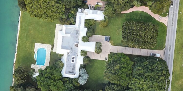 Jeff Bezos purchased a three-bedroom, three-bathroom property on Florida's Indian Creek Island for $68 million in an off-market deal in June.