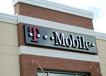 T-Mobile US to slash 5,000 jobs as cheaper plans weigh on costs